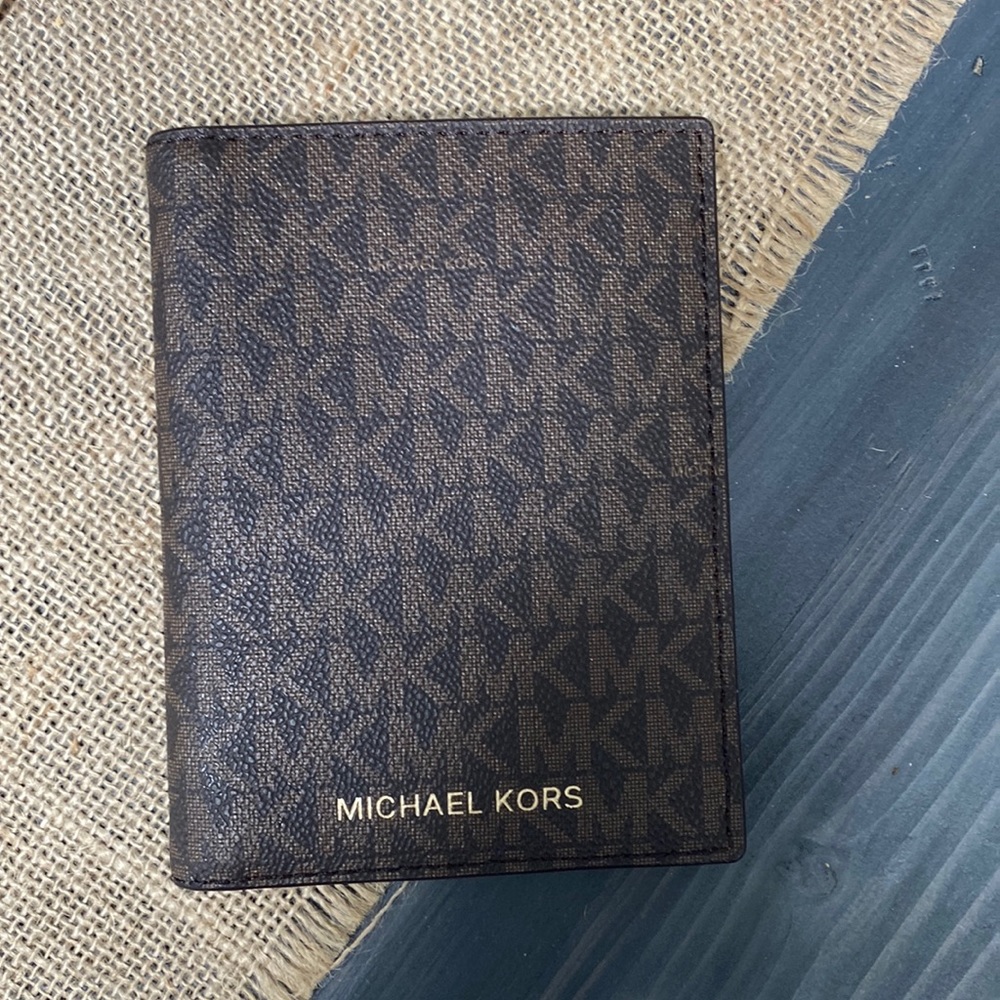 Michael Kors Passport Wallet
